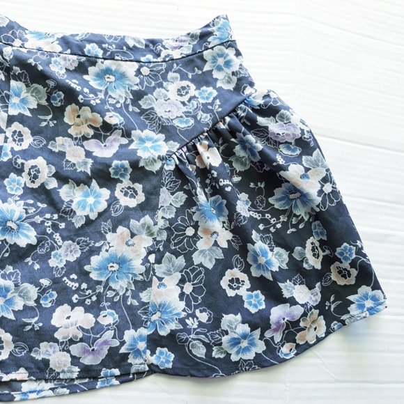 Free People High Waist Floral Flutter Shorts Sz 6 Boho Festival Sexy Black Flowy - Picture 3 of 9